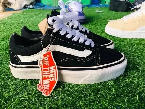 Tênis Vans Old School Clássico