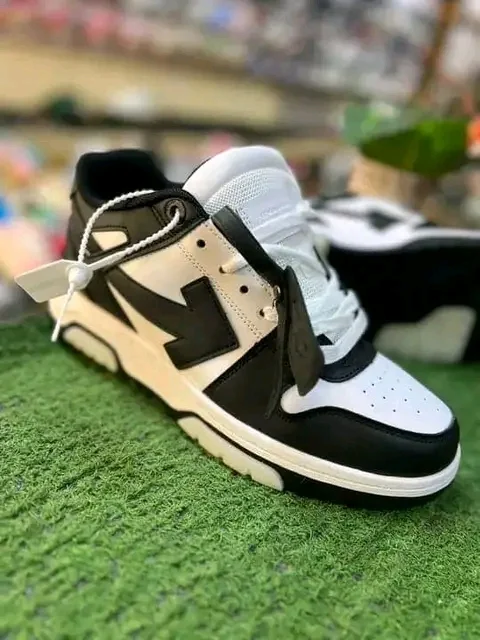 Tênis Masculino estilo off-white preto e branco